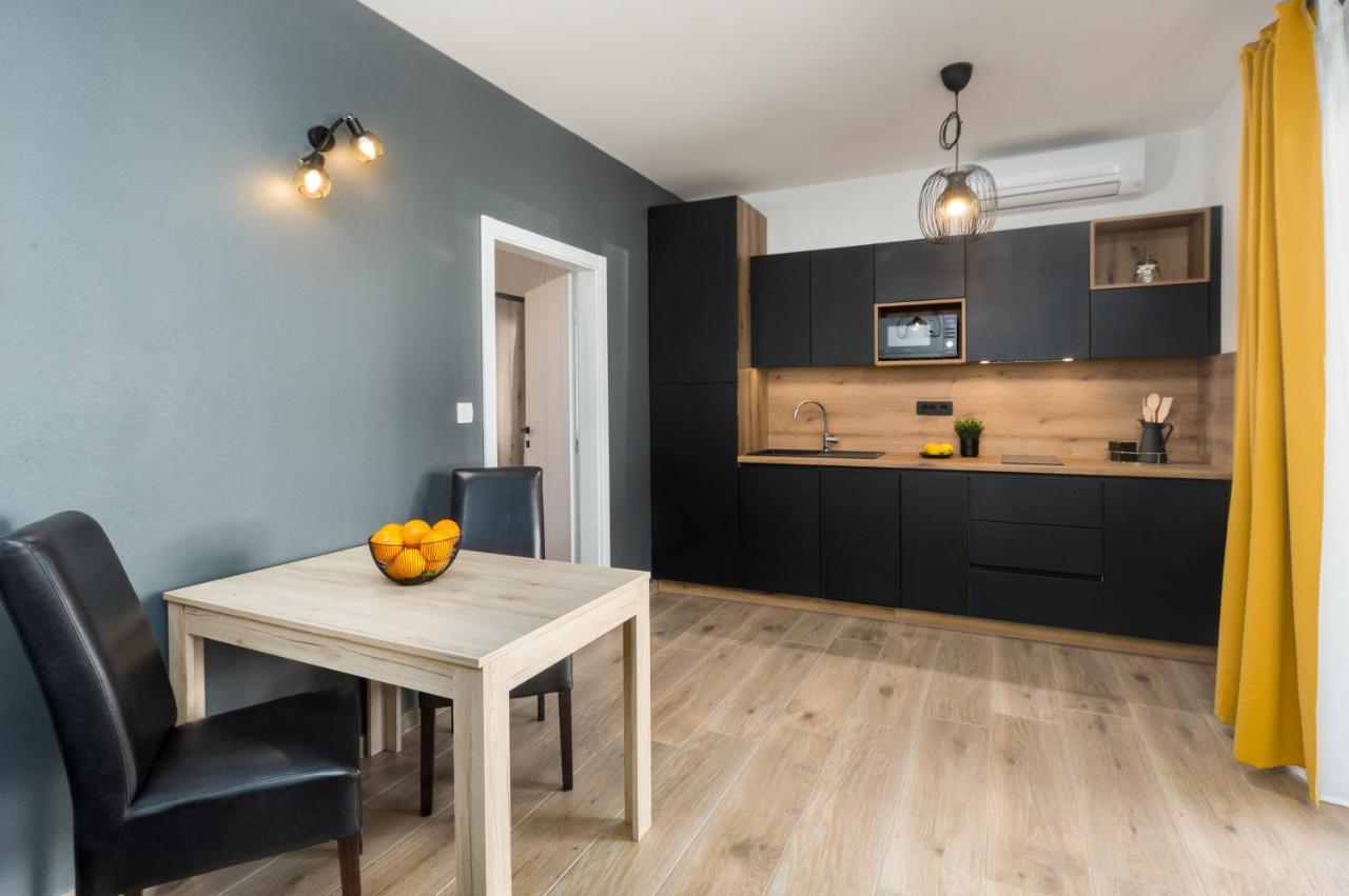 Apartments Residence Radovan 1 Porec Luaran gambar
