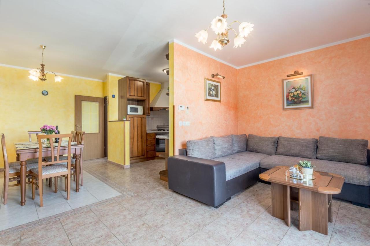 Apartments Residence Radovan 1 Porec Luaran gambar